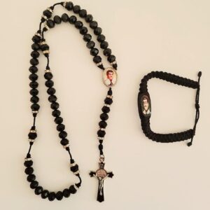 Set de Jesús Malverde con Rosario de Cristal Negro y Pulcera Tejida de Hilo