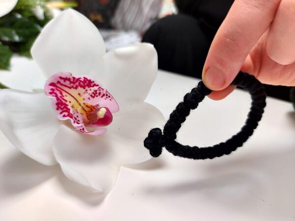 Orthodox Prayer Rope 33 Knots 100% Wool (Black) - Image 4