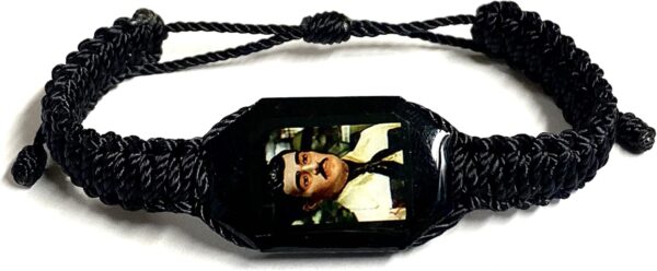 Gigi's Classy Kids Novena y Vida A Jesus Malverde Con Pulsera Negra Black Bracelet Malverde Prayer Booklet - Image 3
