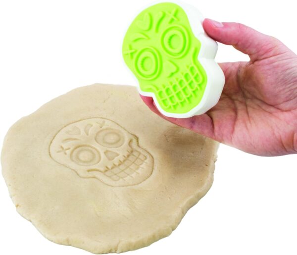 Tovolo Sugar Skull Templates Reverse, Dishwasher Safe, Set of 6 Cookie Stamps with Cutter, Lime/White (81-22492) - Image 5