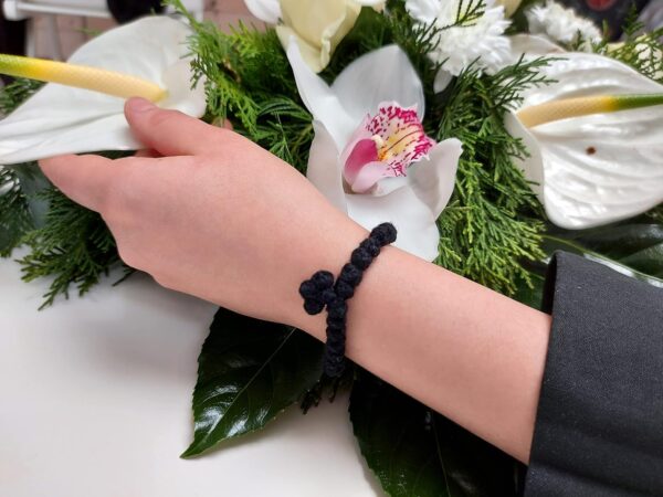 Orthodox Prayer Rope 33 Knots 100% Wool (Black) - Image 3
