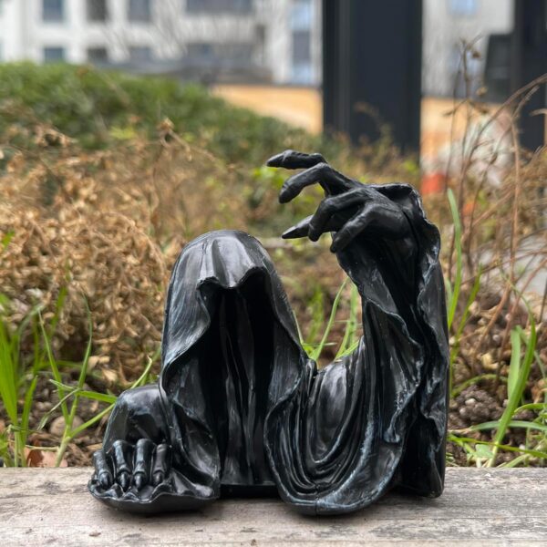 Grim Reaper Sitting Statue Gothic Scary Art Decor Black Robe Mystery Man Creepy Outdoor Indoor Statute Novelty Creeper Home Decor Accent for Shelf, Table and Desktop (Half)