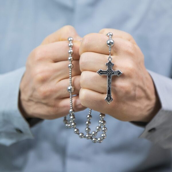 WWI Military rosary beads catholic, Stainless Steel Rosary, Antique Rosarios Catolicos para Hombre, Solid Warrior, Tactical Rosary with Seven Sorow Medal and Pardon Crucyfix - Image 6